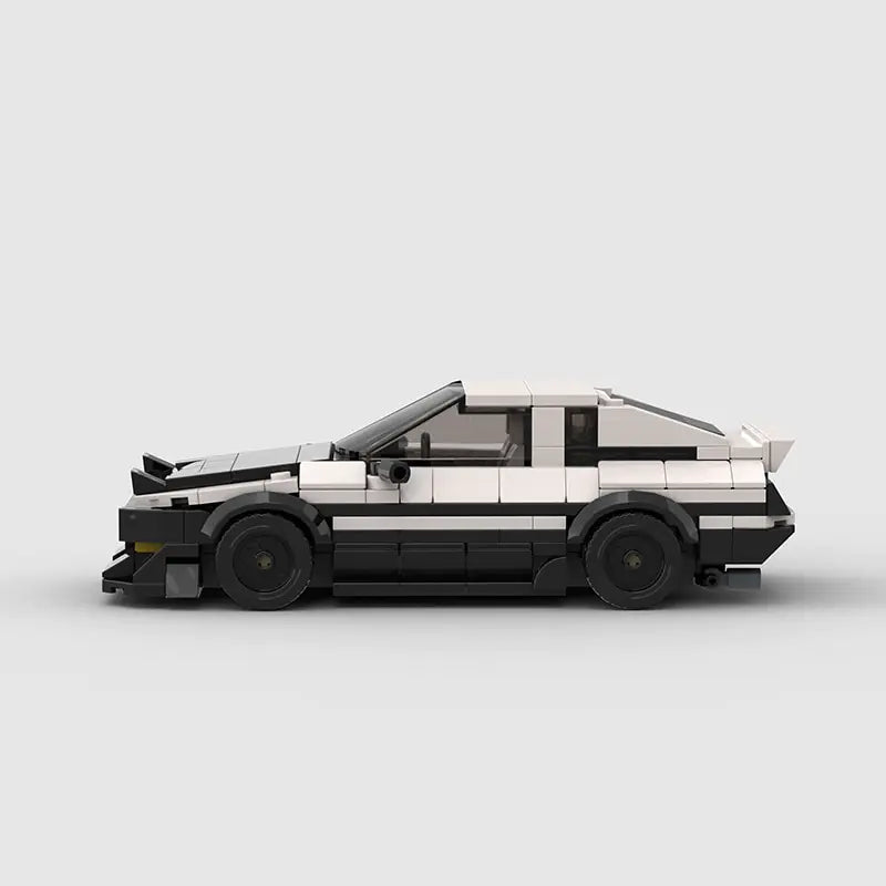 MOC Toyota Trueno AE86 Black & White